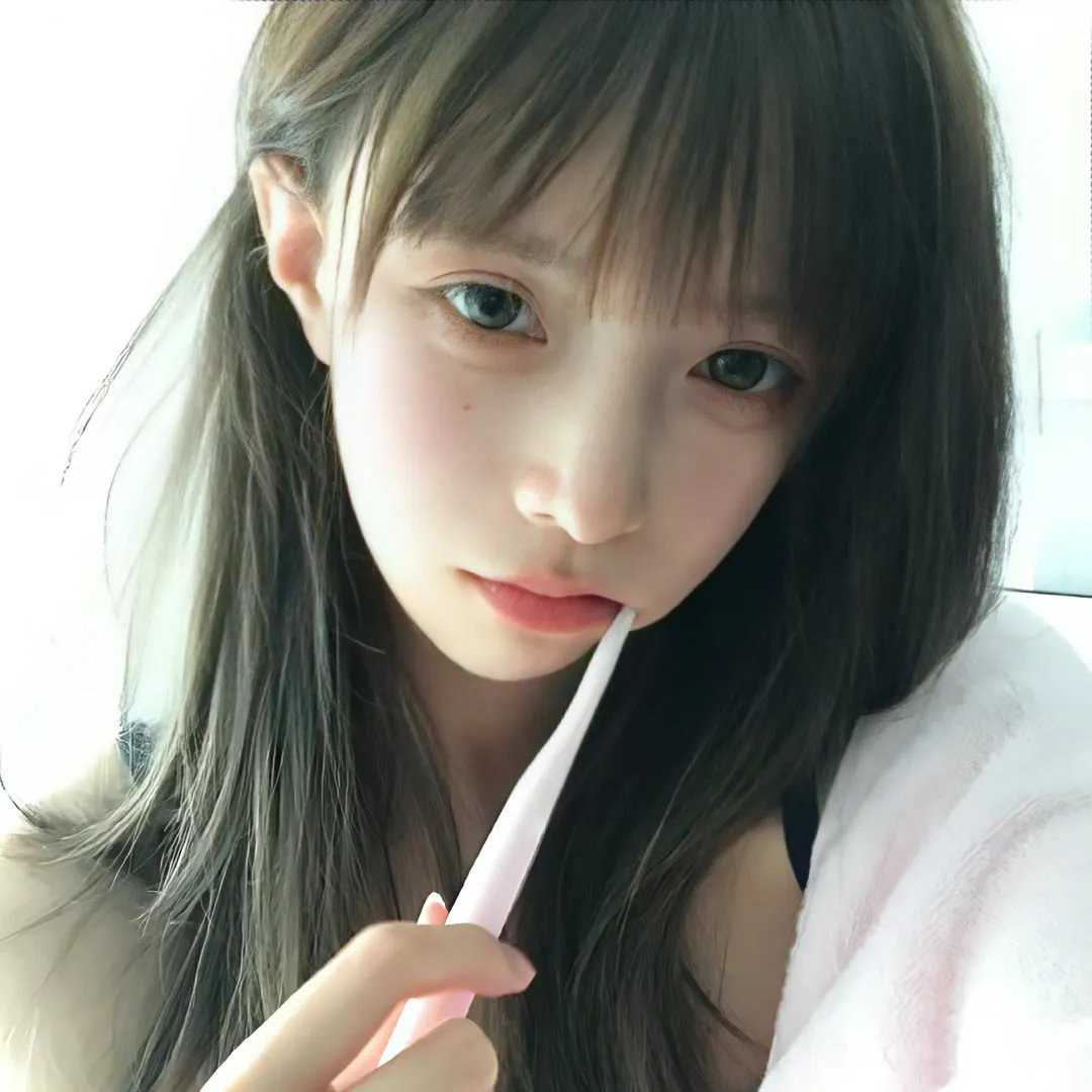 三小一家人